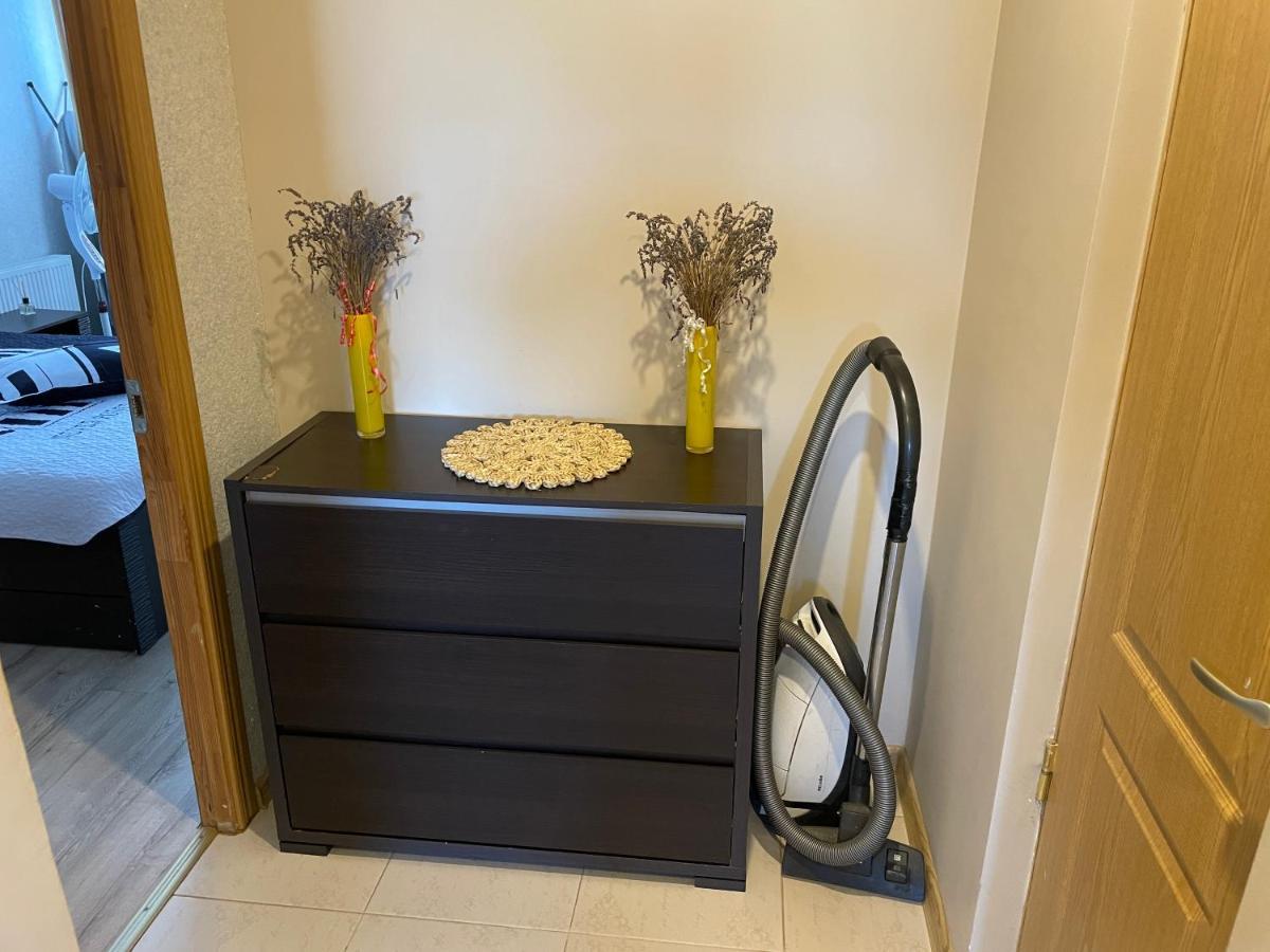 Happy Guest Apartament Apartment Jurmala Exterior photo